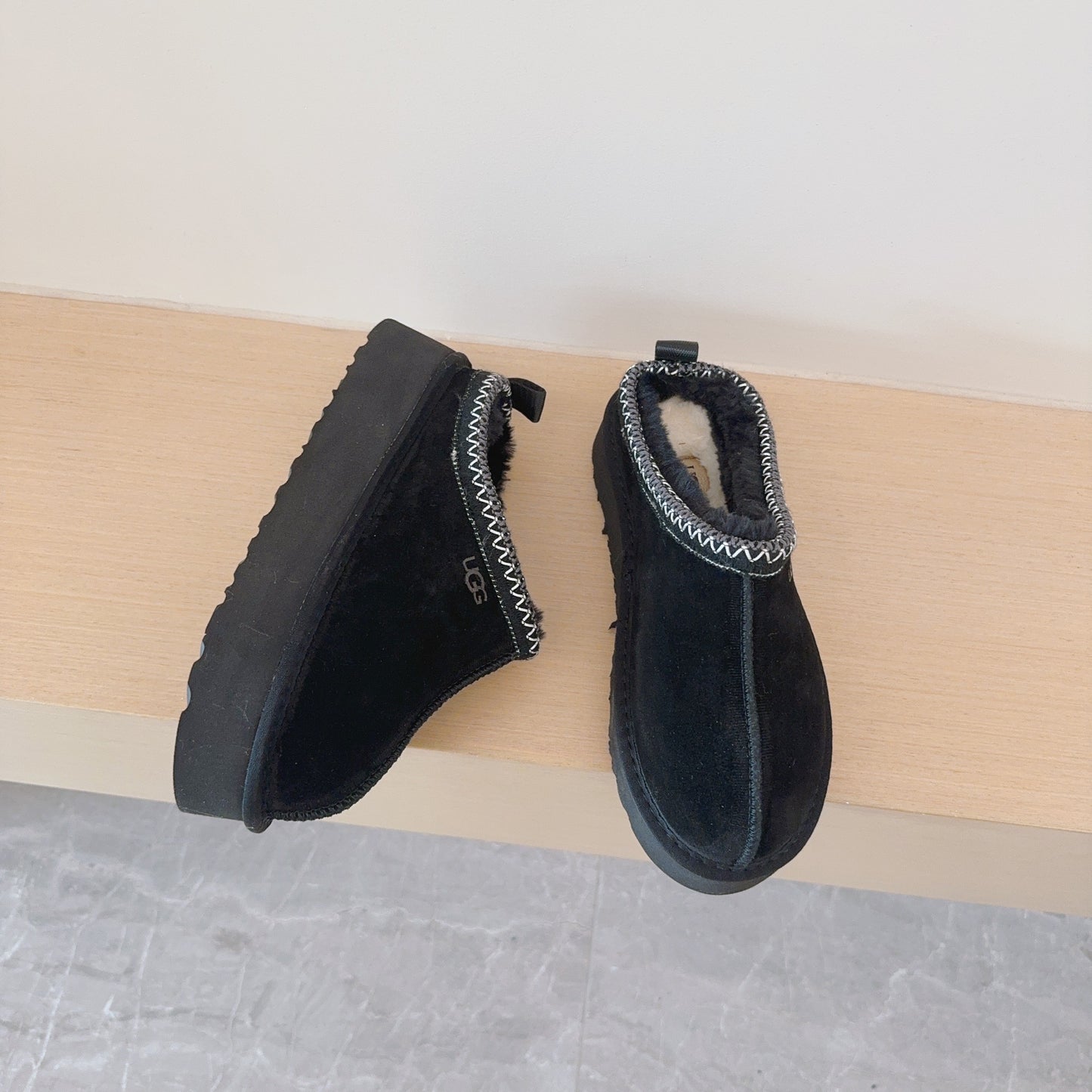 Taz Slippers