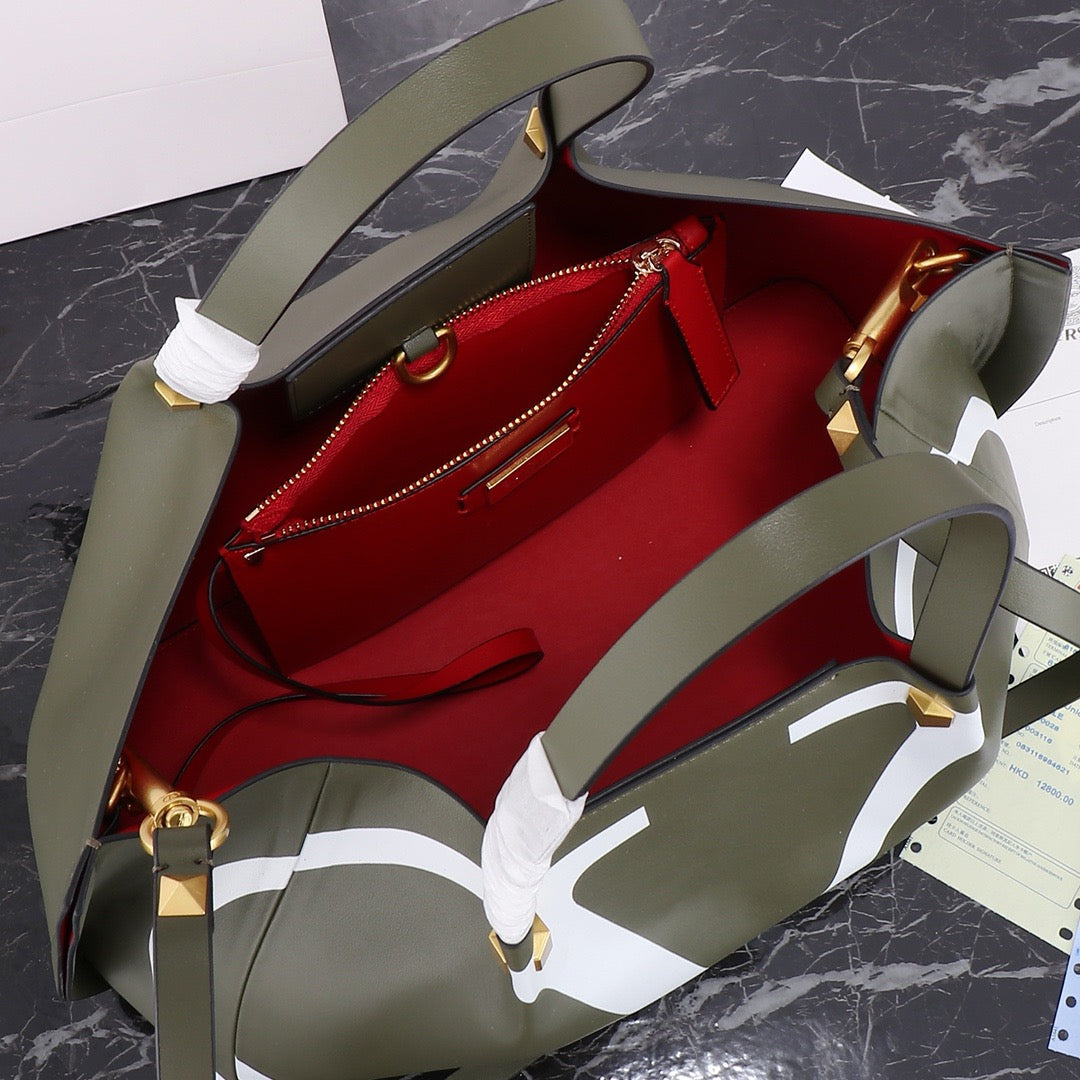 Shoulder Bag
