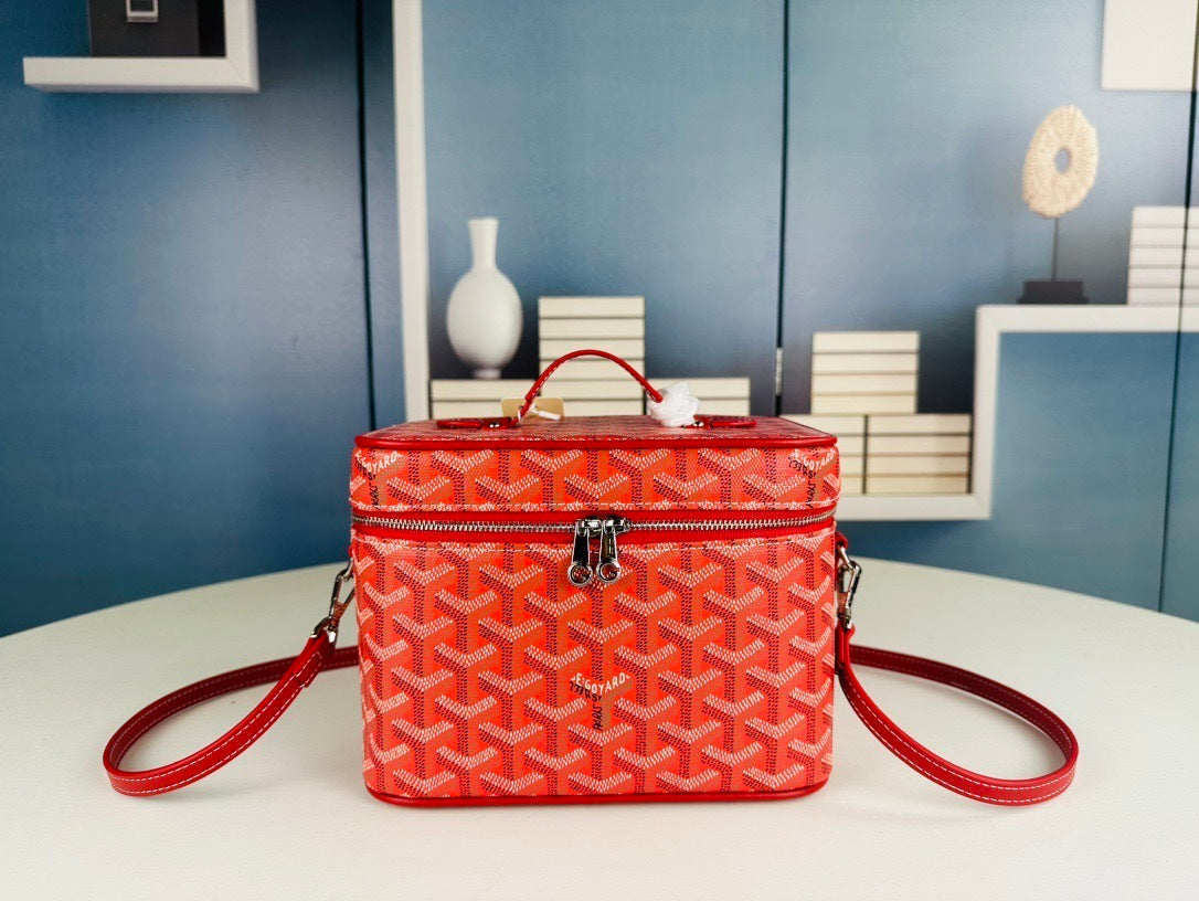 Makeup bag