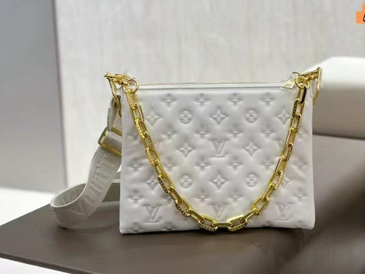 White Coussin