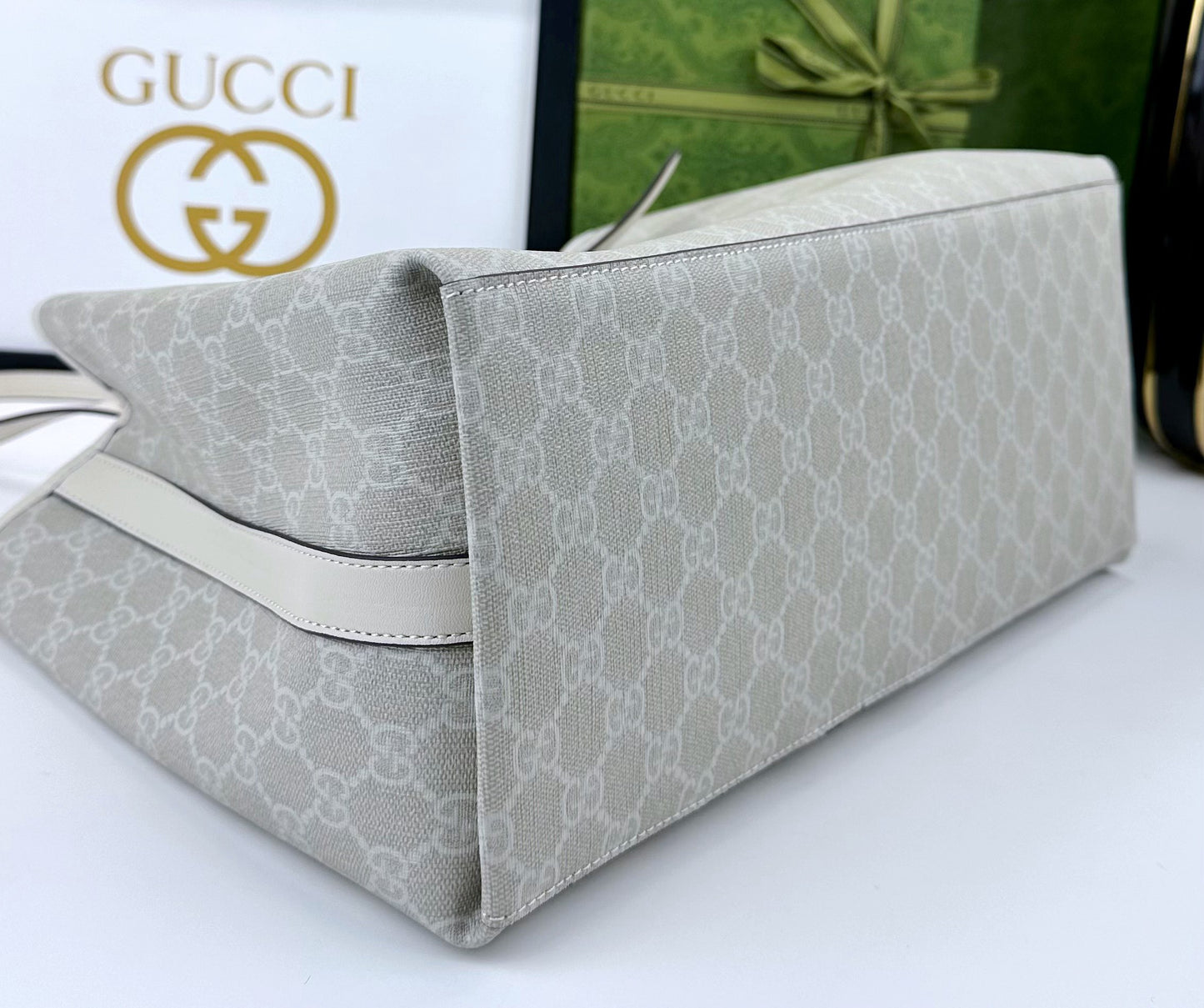 White Large Shoulder Bag