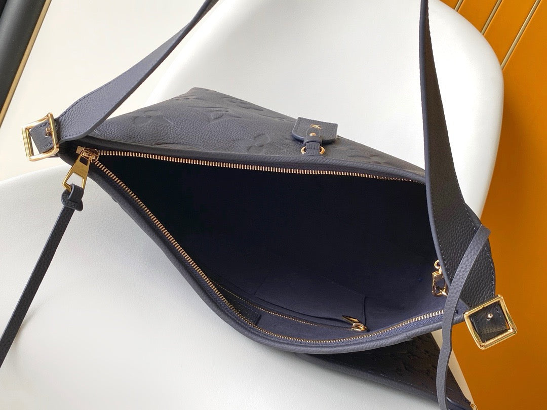 Counter Quality Carryall
