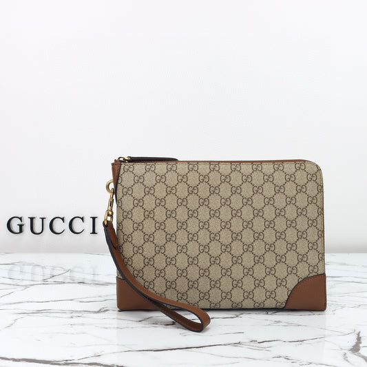 Classic Print Oversized Wristlet