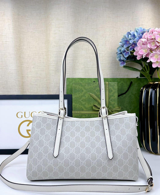 Small White Shoulder Bag