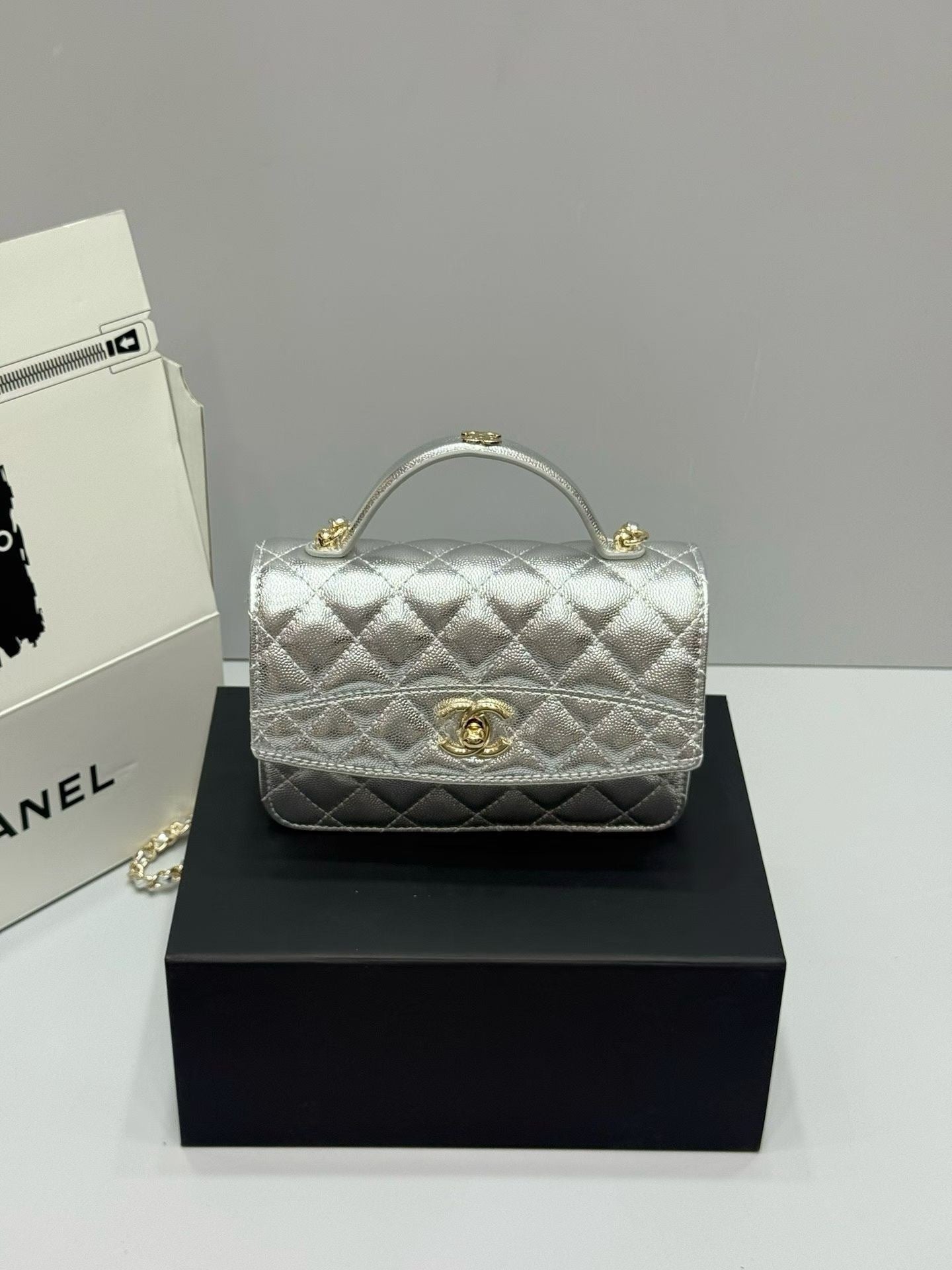 Classy Crossbody