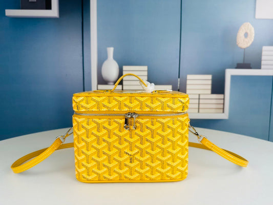 Makeup bag