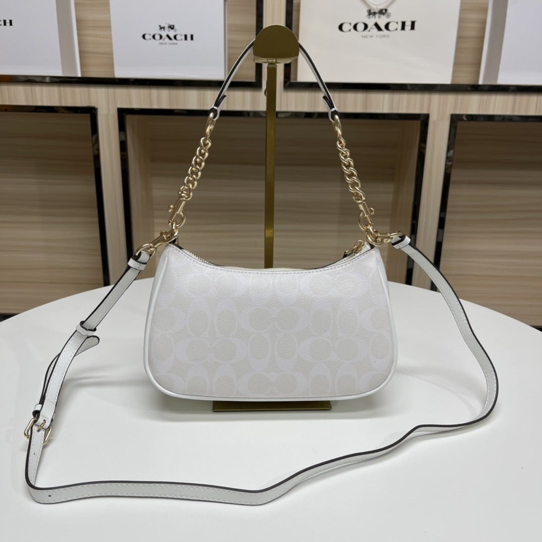 White Shoulder Bag