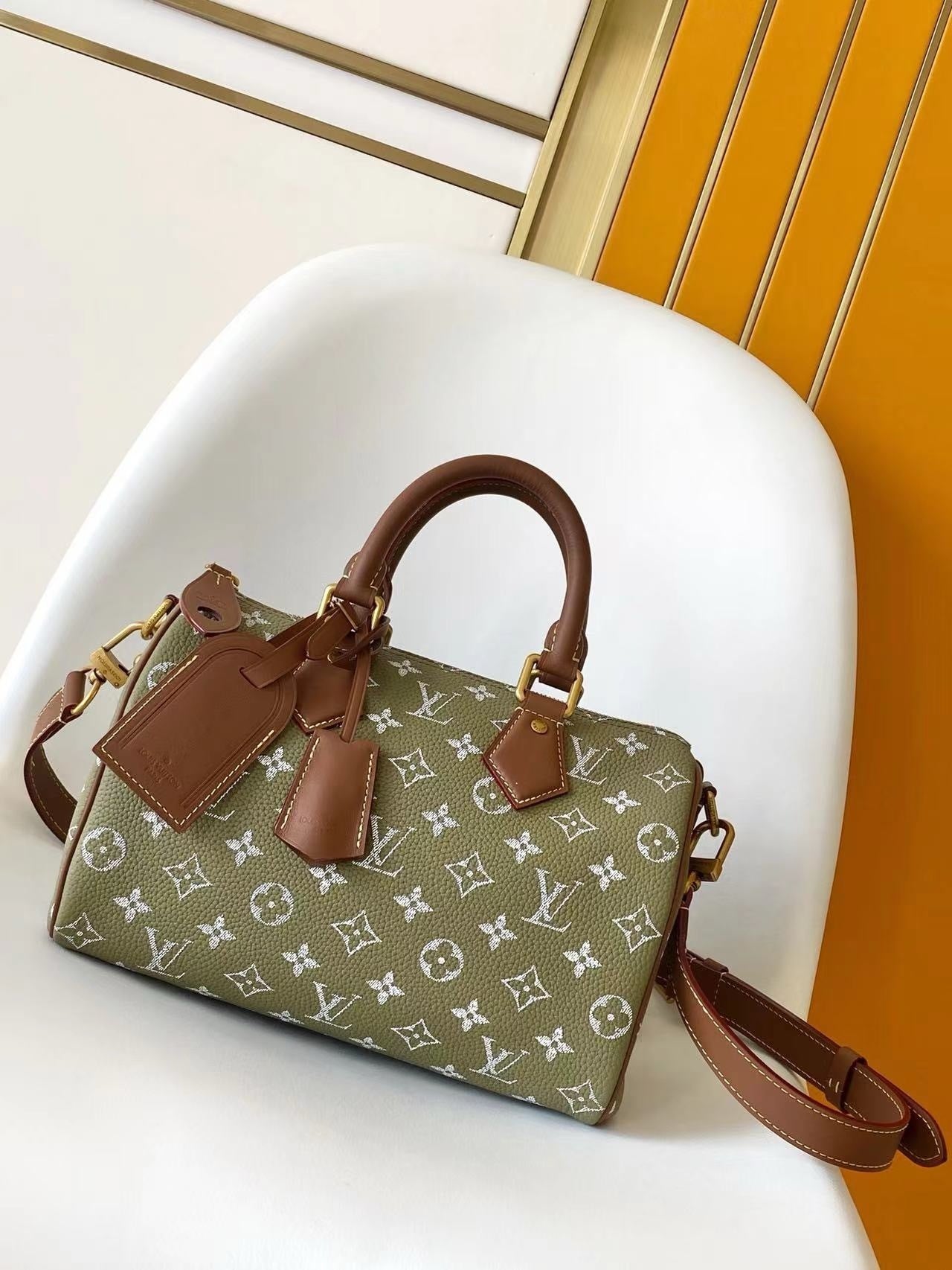Counter Quality Green Speedy