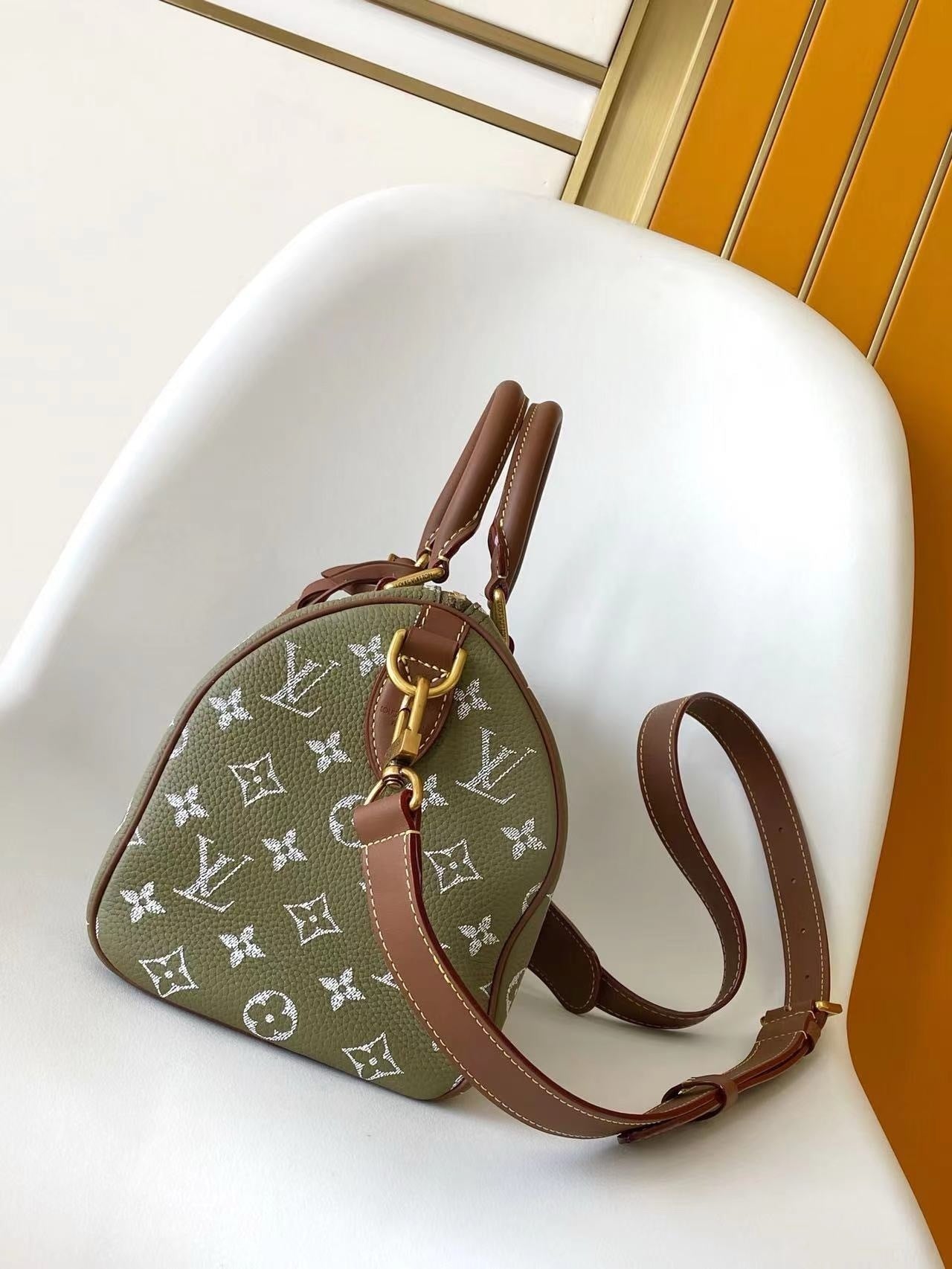 Counter Quality Green Speedy