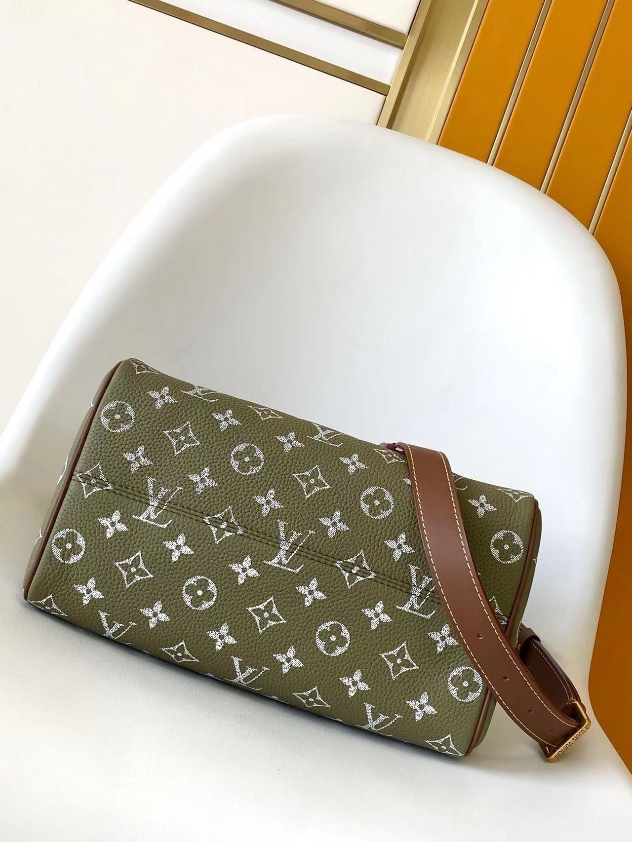 Counter Quality Green Speedy