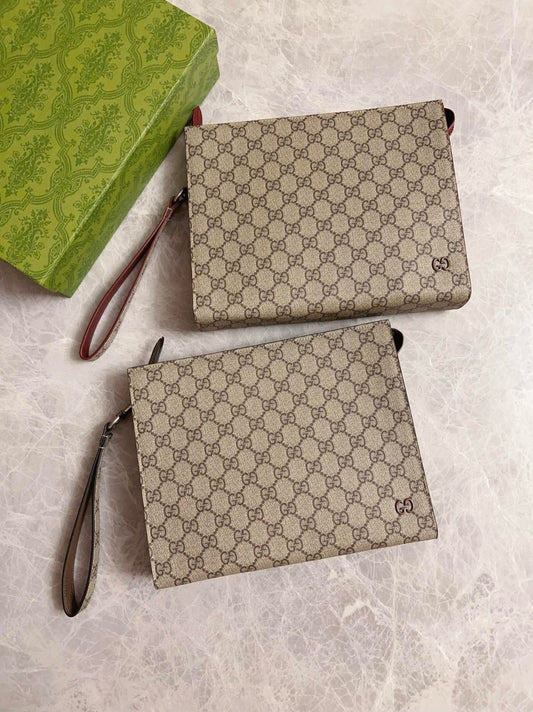Counter Quality Classic Print Wristlet