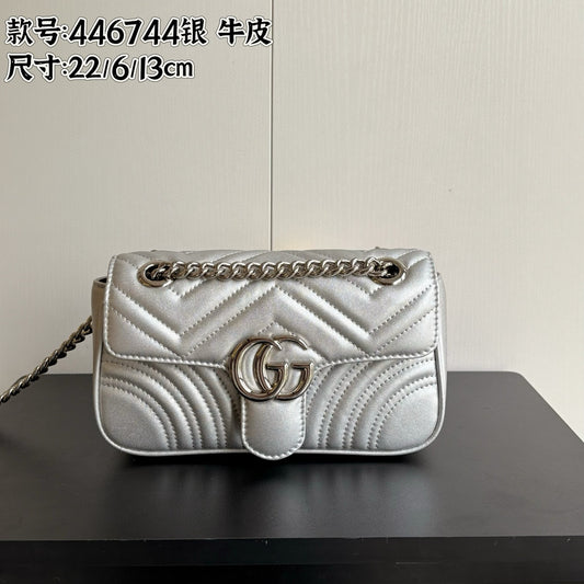 Medium Crossbody