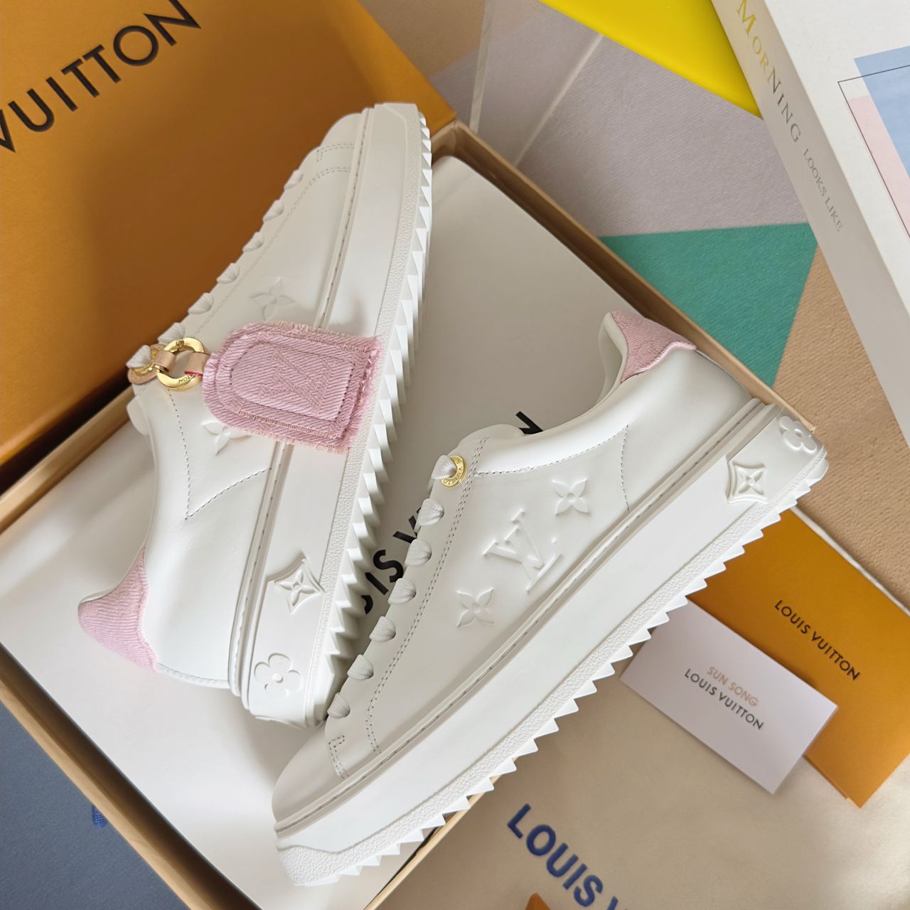 Mirror Quality Sneakers