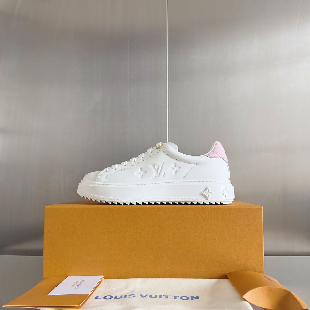 Mirror Quality Sneakers