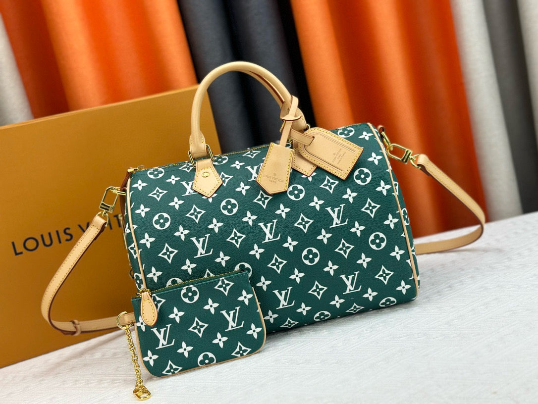 Dark green Speedy 30