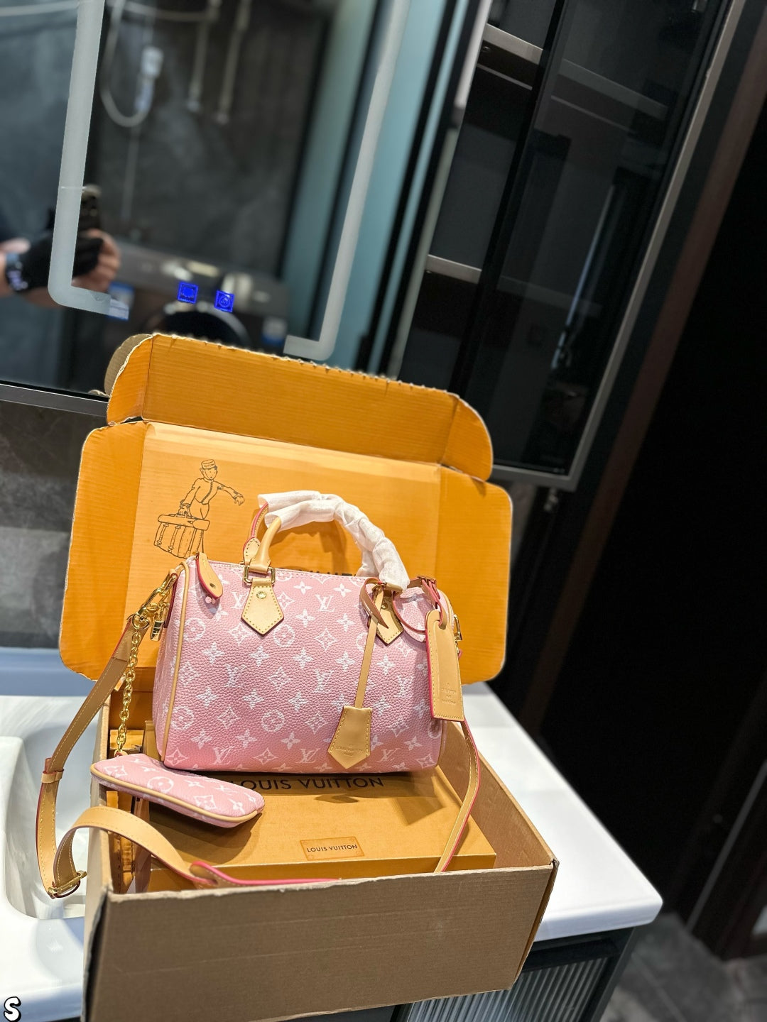 Pink Speedy