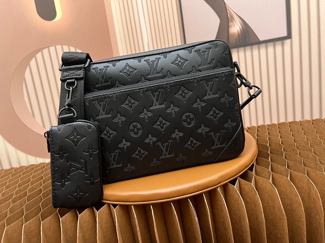 Black Embossed 3 Piece