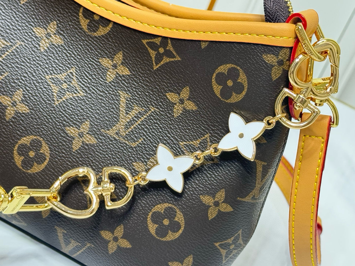 Counter Quality Crossbody