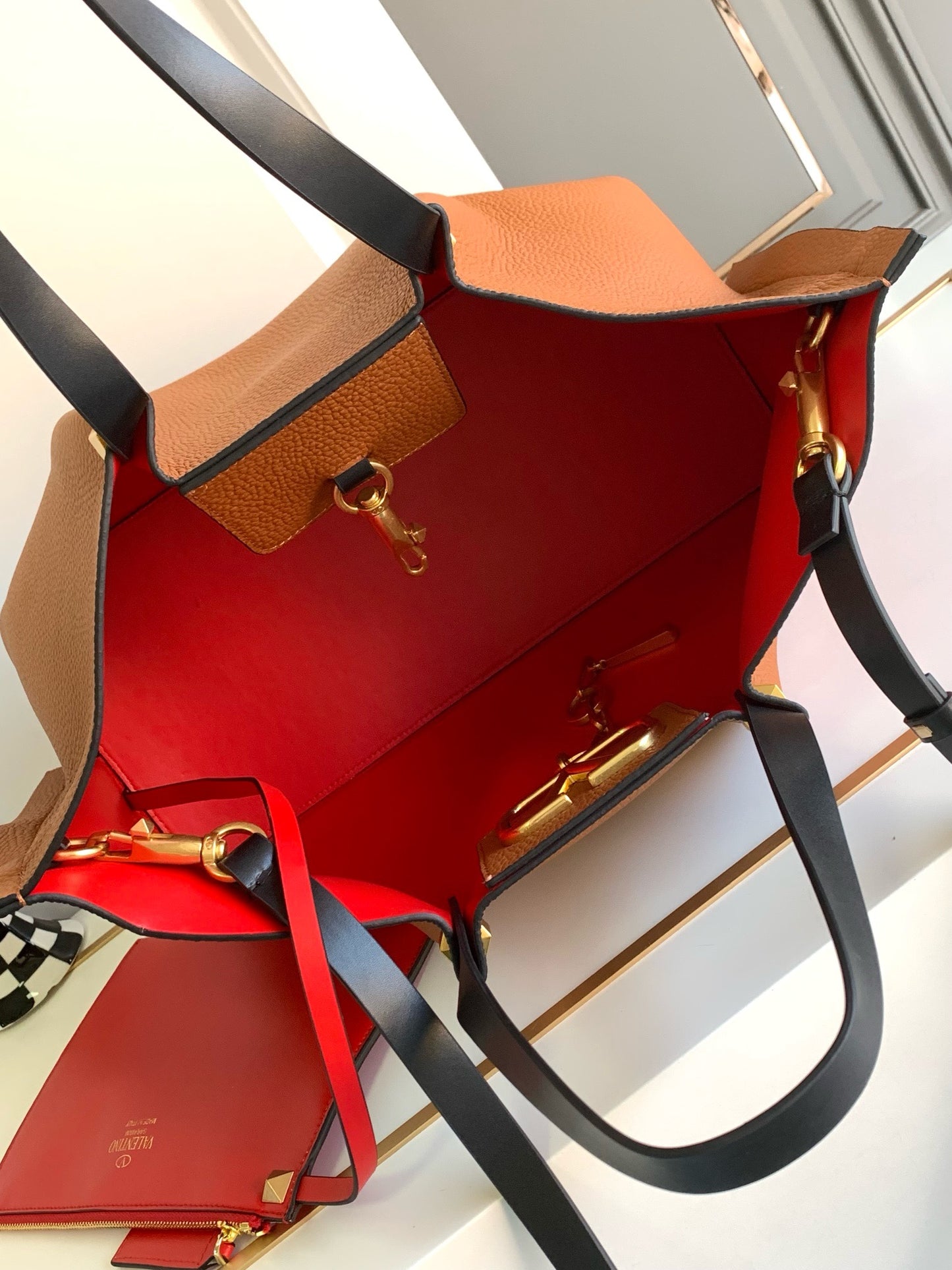Cognac Tote